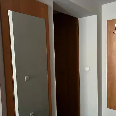 Lägenhet Garbarska 22 3*